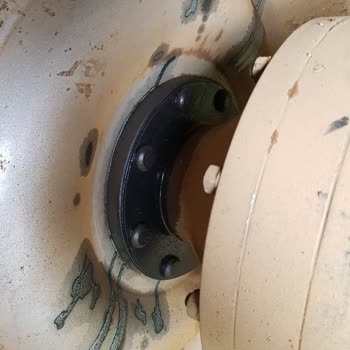 Hattat Traktör Servis Gelmiyor, Muhatap Olacağım Kimse De Yok