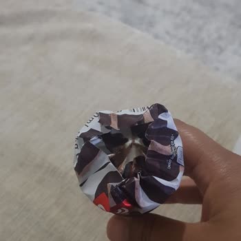 Algida Dondurma Paketleri Yırtık Ve Deforme Olmuş