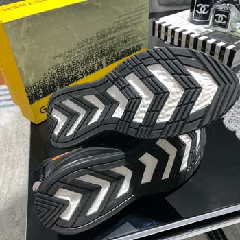 Greyder Satış Yaparken Her Şey Çok Güzel, Sonrası Hep Yalan Dolan