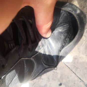 YDS Boots YDS Ayakkabı Dikiş Hatası