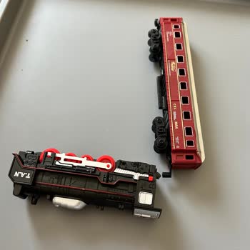 Toys e Toys Sürekli Surette Sorunlu Ve Eskimiş Ürün Satıyor