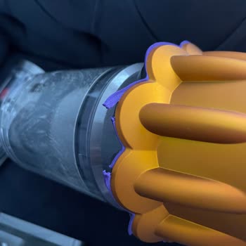 Dyson V12 Süpürme Süresinin Sürekli Değişmesi Ve Mor Siklon Kopması
