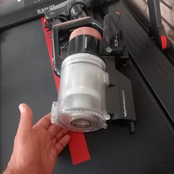 Grundig Vcp3930 Şarjlı Süpürge Gövdesi Kırılma Sorunu