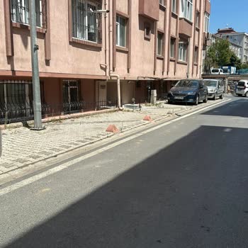 Tanıdıkla İş Çözen Üsküdar Belediyesi!