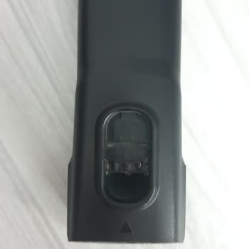 Philips SpeedPro XC7043/01 Dikey Süpürgemin Sürekli Kırılması