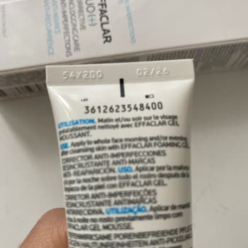 La Roche Posay Ürünleri Kullanımında Oluşan Cilt Problemleri