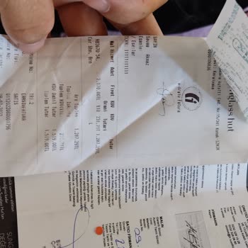Rayban Garanti Kapsamındaki Gözlüğümün Camını Değiştirmiyor