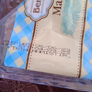 A101 Bendo Mantı 350 Gr Paketin İçinden Tel Çıktı