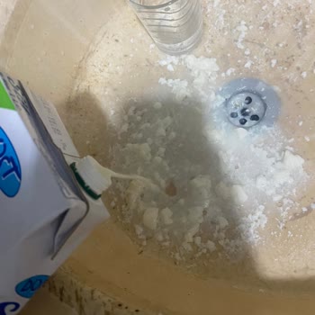 BİM Aldığım Sütün Bozuk Çıkması