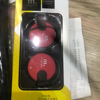 BİM Personellerin Maaşları Yetmiyor Sanırım Sinirleri Müşteriden Çıkarıyorlar!