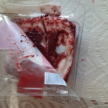 Pastat Tatlı A101 Pastat Küflü Kadife Tatlısı