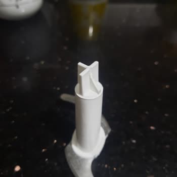 Sinbo 3146 Doğrayıcı Bıçak Dişi Kırılması