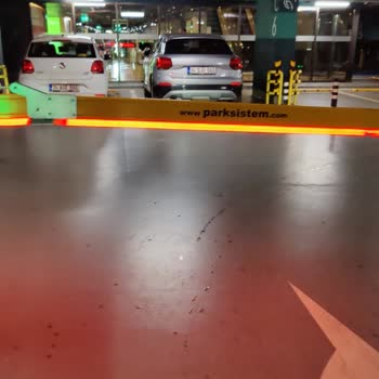 MACfit (İstanbul Anadolu) Macfit Nevcarsı Üsküdar AVM Otopark Artık Ücretli