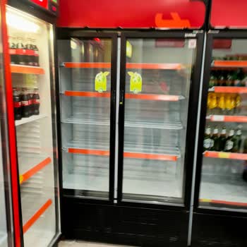 Migros Su Raf Ve Dolapları Devamlı Boş