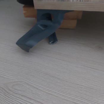 Modalife Gardırop Ayakları Kırıldı