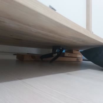 Modalife Gardırop Ayakları Kırıldı
