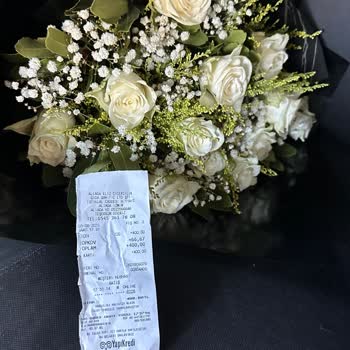 Çiçek Sepeti Şubesinin Ek Ücret İstemesi.