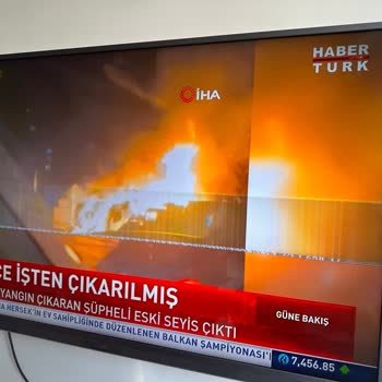 Arçelik A50 B880B Ekran Çizikleri Kronik Sorun