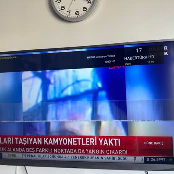 Arçelik A50 B880B Ekran Çizikleri Kronik Sorun