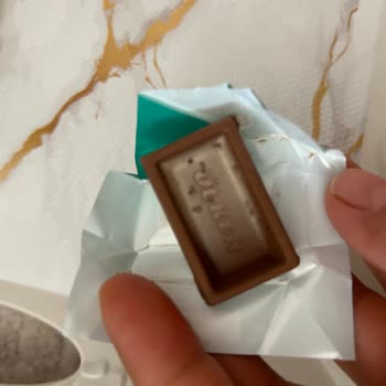 Ülker Markasının Çürük Çikolatası