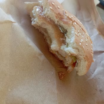 Burger King Yemekte Kurt Çıktı!