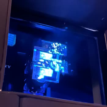 Paribu Cineverse Sinema Perdesi Ve Projeksiyon Camı Kirliydi