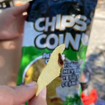 Migros Coin Cipse Yapışık Sinek Çıktı