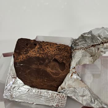 Nestle Bitter Çikolata Bozuk Geldi