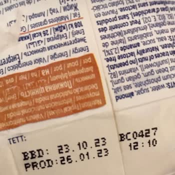 Alpro Süt Alpro Tarihi Geçmemiş Bozuk Süt