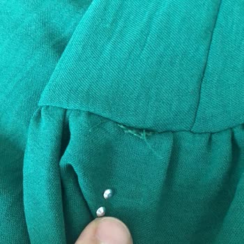 Tuba Mutioğlu Dikiş Hatalı Ürün Yolladı