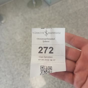 İş Bankası Personelleri İşini Yapmıyor