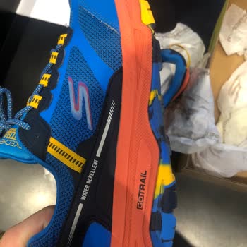 Skechers Ayakkabıda Yırtılmalar Deformeler Meydana Geldi