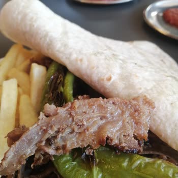 Lovelet Dönery Deki Döner Değil Maalesef.
