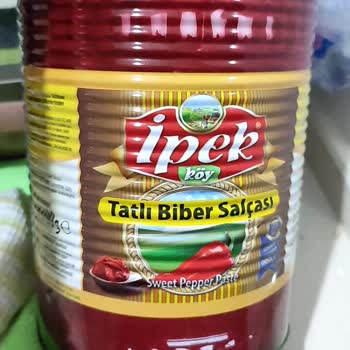 İpek Salçanın İçinden Yabancı Madde Çıktı