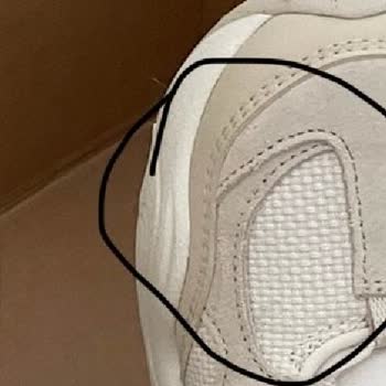 Sneaks Up Defolu Ürün Gönderme