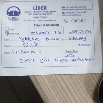 Öz Lider Motorlu Taşıt Kursu Sürücü Kursu Kursiyer Gözükmem Gereken Yerlere Bildirim Yapmamışlar