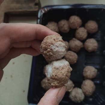 Namet Köfte Küflü Çıktı