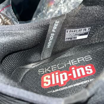Skechers 4 Aylık Ayakkabının İç Astar Sorunu