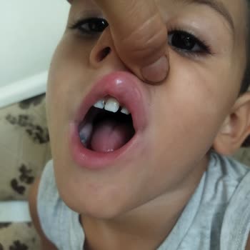 Lays Klasik Büyük Boy Aldım Fare Pisliği Çıktı