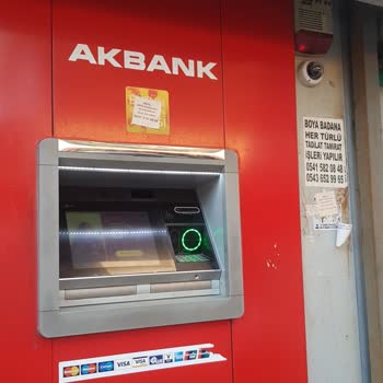 Akbank ATM Paramı Yuttu