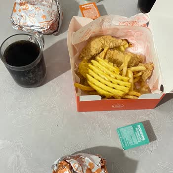 Popeyes Yanlış Ve Bayat Ürün