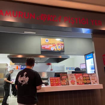 Pizza Hut Yemeklerin Görseldekiyle Ve Satılan Ürünle Alakası Yok