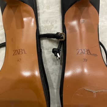 Neva Outlet Sağ Sol İki Farklı Numara Ayakkabı Sattılar. İade Almıyorlar