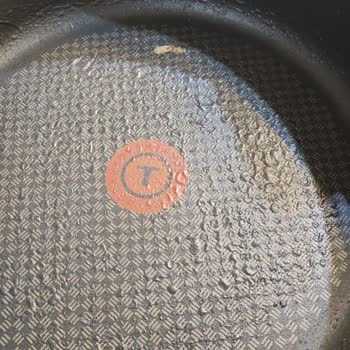 Tefal Al 2 Yıl Sonra Çöpe At