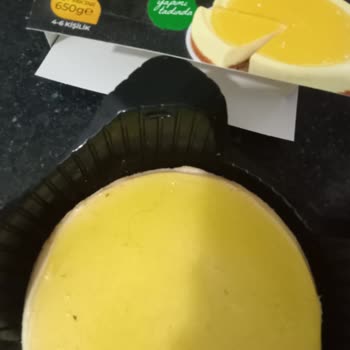 BİM Limonlu Cheesecake İçinde Kıl