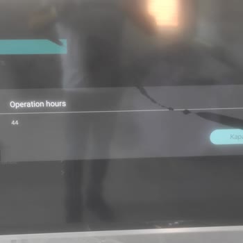 Zafer Ticaret Philips Marka Televizyonu Sıfır Diye Aldım Kullanılmış Çıktı