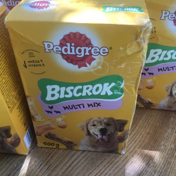 Amazon.com'dan Alınan Köpek Bisküvisi Kutuları Yırtık Geldi