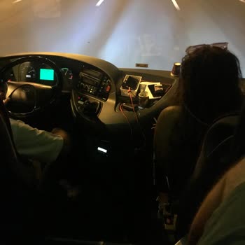 Villa Seyahat Şoför Sigara İçiyor