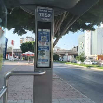 Antalya Büyükşehir Belediyesi Otobüs Sürekli Beni Mağdur Ediyor