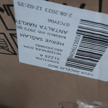 Beko Klima Tesisatı Olan Odaya Klima Takmak İçin Duvara Yeni Delik Delmek